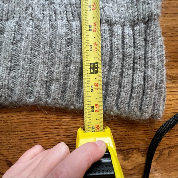 ⭐️ Urban Outfitters Gemma Cozy Gray Turtleneck Cocoon Sweater EXTRA SMALL XS - Picture 10 of 10